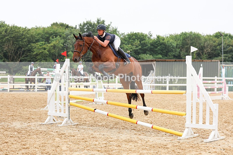 3E7A6248 - Class 8: Senior Newcomers/1.10m open