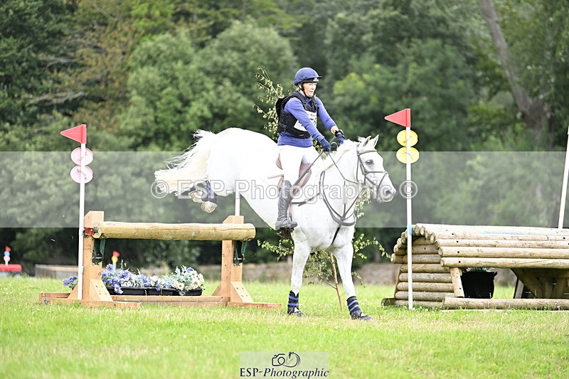 240804-131032-13949 - 455-Nicola_Horsley-Gubbins-RATHNAGREW_GREY_TEX