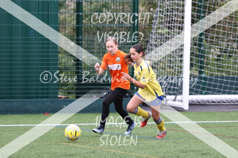 1DX32353 - Sat 6th U12 Girls