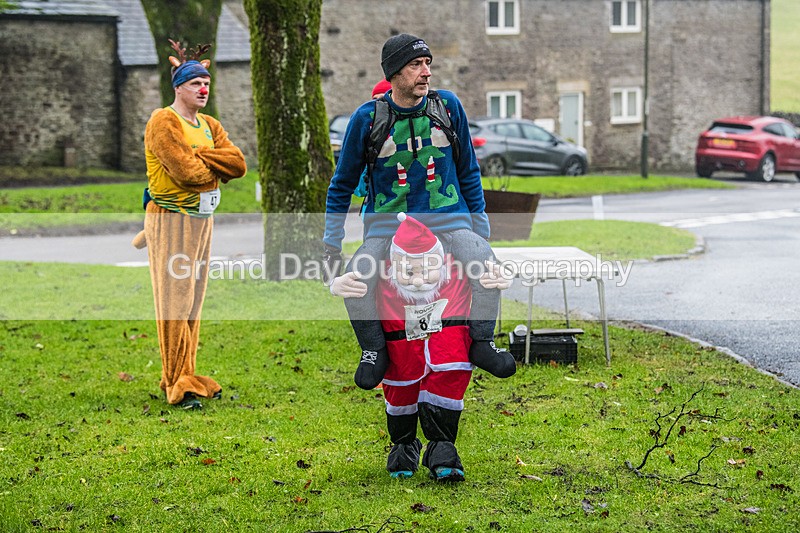 Litton-95 - Litton Christmas Cracker Fell Race Sunday 15th December 2024