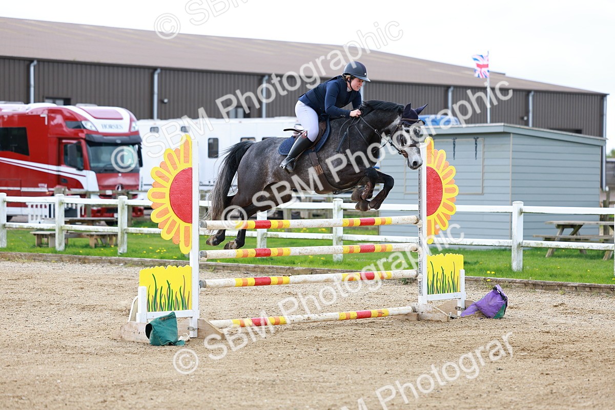 SBM_002664 - Class 11 - Senior Foxhunter - 1.20m