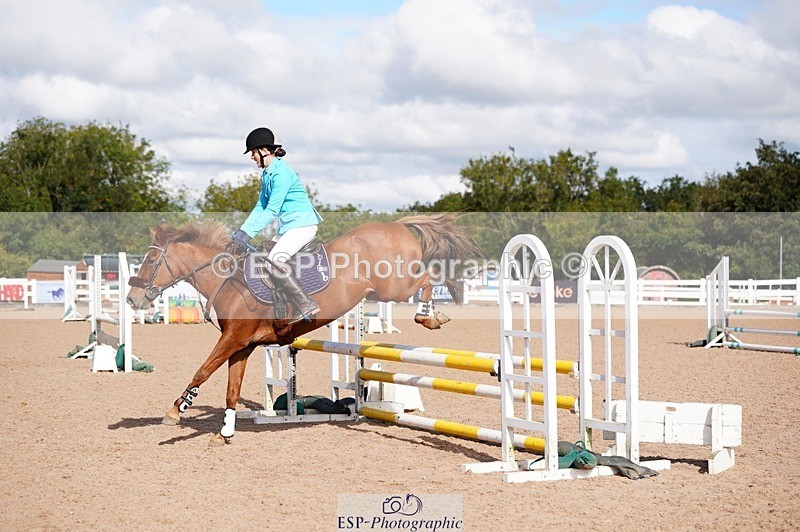 250921-111142-02605 - Cls 21+22 Club and Schools 70cm