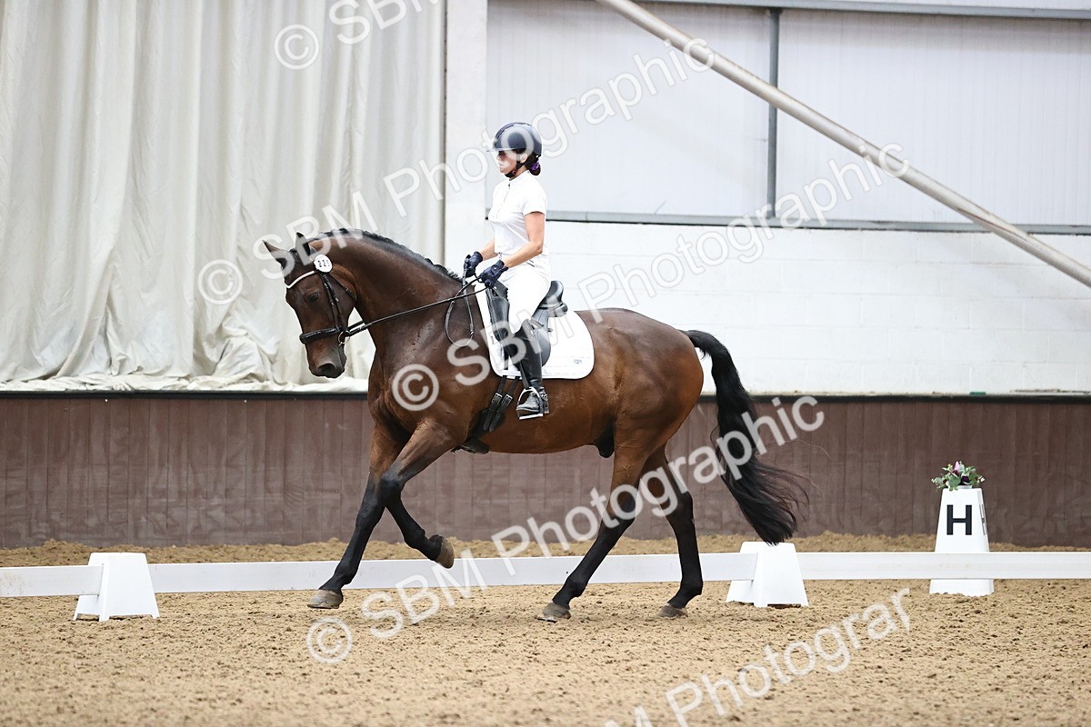 SBM_000890 - Novice 4 Warm Up