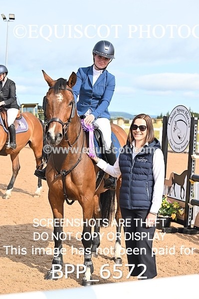 BPP_6572 - CLASS 12 FRI Redpost Equestrian Senior Foxhunter/1.20m Open