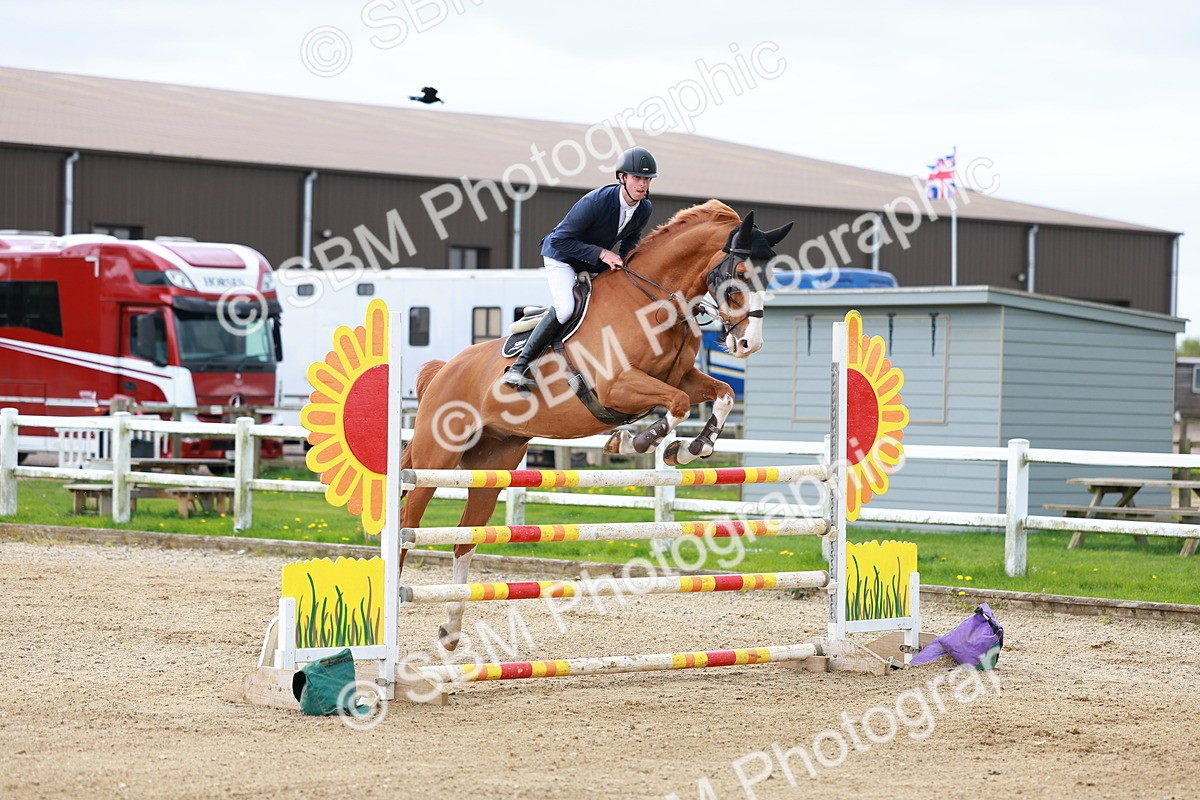 SBM_002645 - Class 11 - Senior Foxhunter - 1.20m