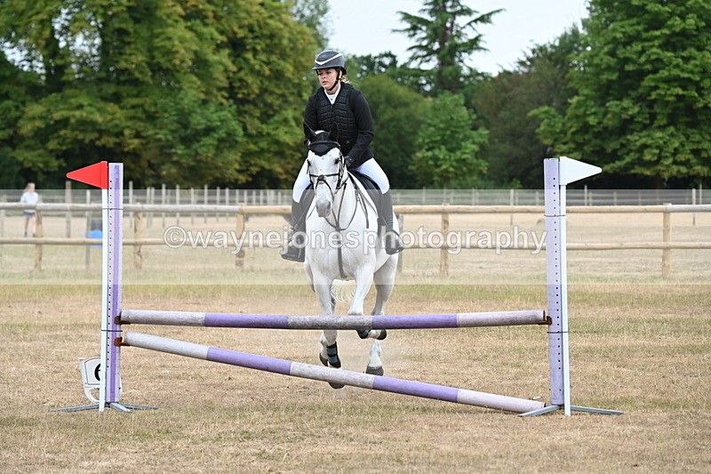 WJ6_0909 - Class 14 Intermediate Jumping 75cm