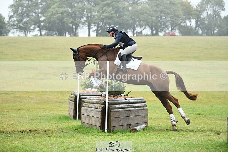 250830-125250-02902 - B-064-Amy.Tough