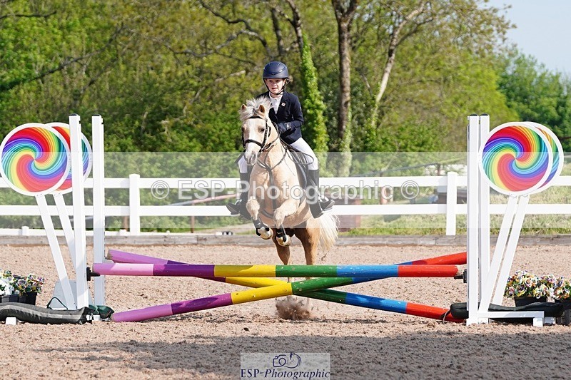 250503-093654-00103 - Cls 16 Clear Round 40cm and 50cm