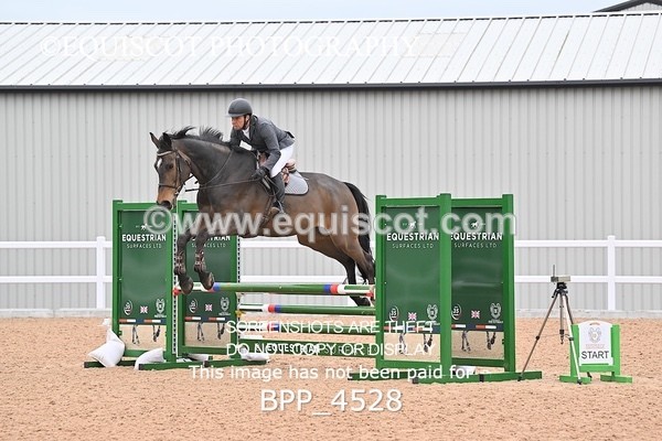 BPP_4528 - CLASS 20 SUN British Novice/90cms Open
