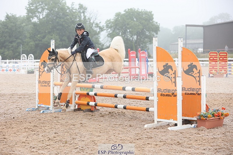 240630A-094100-11579 - Cls 30 British Novice and 80cm Open