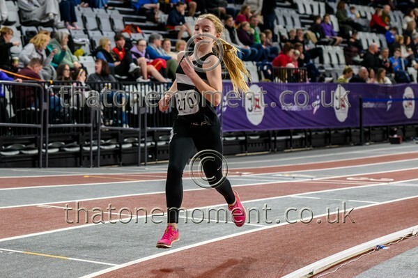 AgeInd25SUN-914566 - Track Female Set Two