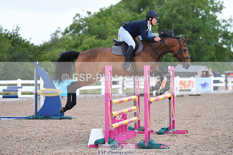 230715A-090912-00017 - Cls 10 Children on Horses 95cm