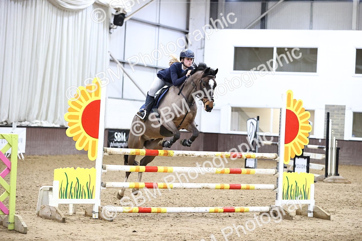 SBM_000909 - Class 4 - Blue Chip Pony Newcomers - 1.00m
