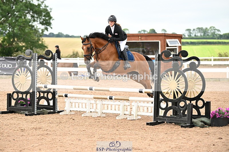 240802A-084118-03209 - Cls 21 A&B Brit Nov & 90cm Open