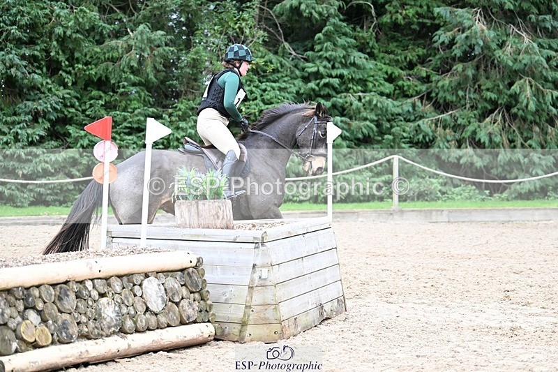 241116-134214-01679 - Cls 3 90-95cm