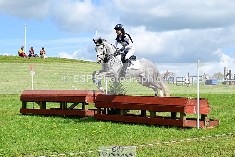 260419-125409-12141 - Q-806-Pippa.Roe