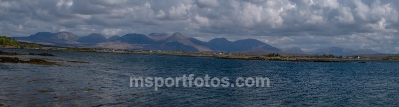 Twelve Bens panorama - Irelands landscapes