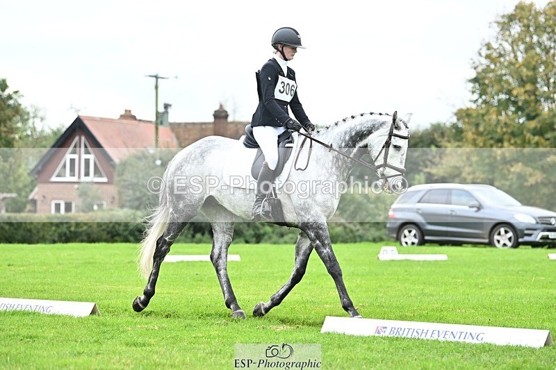 241024-103559-02221 - 306-Alice.Sandiford-THE.GREY.DANCER