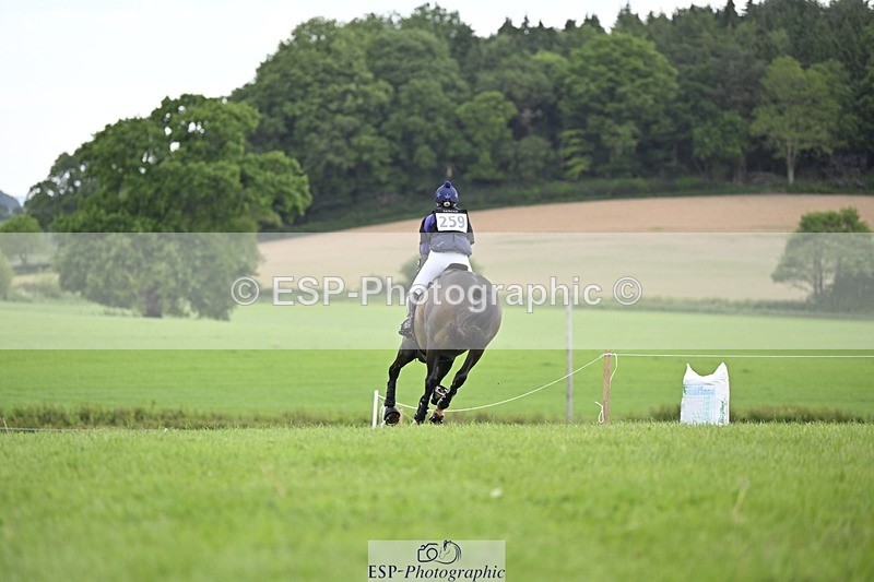 240525-163316-18360 - 259-METROPOLITAN_CLOVER-Megan_Brown