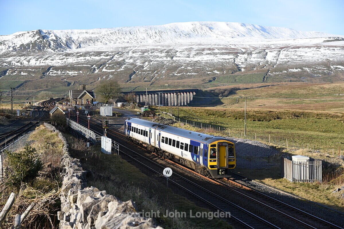 JL - 7.12.20 158903 10:49 Carlisle - Leeds, Ribblehead - Ribblehead sidings