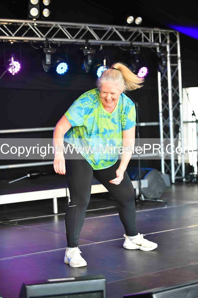 SH4_0139 - Zumba with Sara Ann.