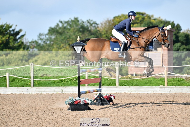 240915A-095430-08871 - Cls 25 Snr 1.20m Open