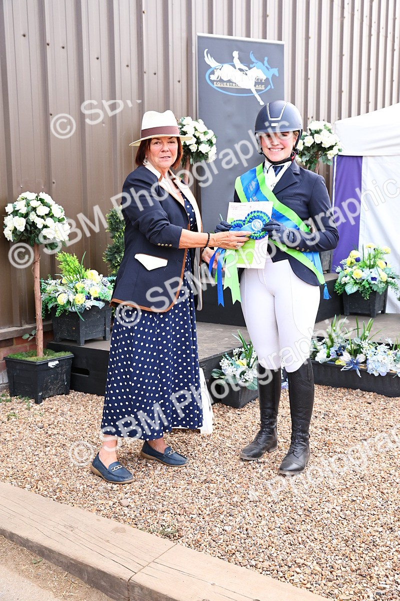 SBM_003983 - Presentations - cart