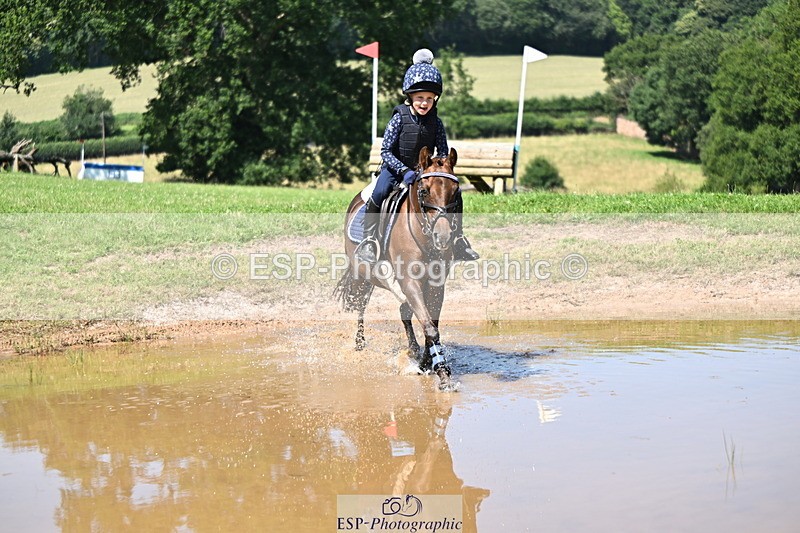 240729B-150214-03019 - Abbie's Group XC