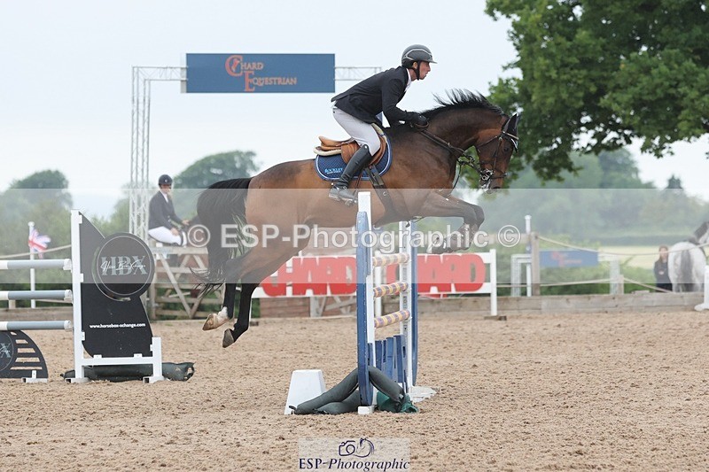 250524-124440-04762 - Cls 15 Snr Fox 1st Rnd