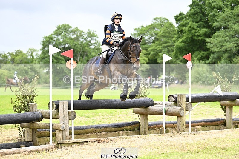 240623-111943-01431 - BE 90 XC 10-30 to 11.30