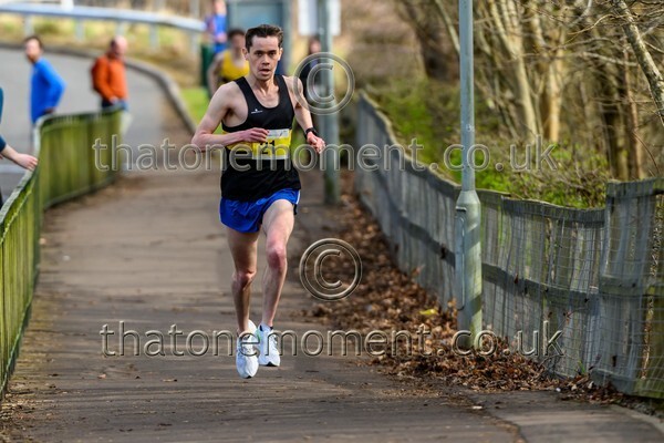Livirelays25-920058 - Male Set Three