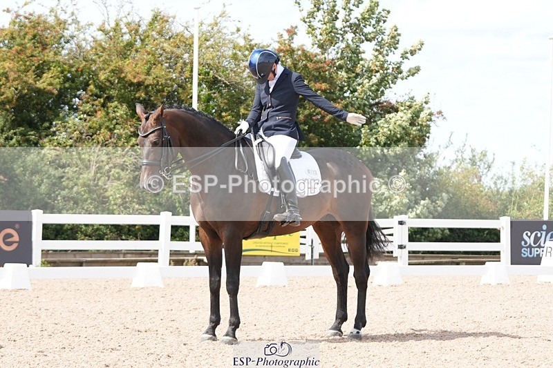 250906-134546-03385 - 113-Nicole.JahanshahiVirtual.Attraction