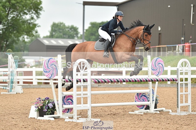 230611A-122722-05489 - Cls 34 1.05m Amateur Qualifier