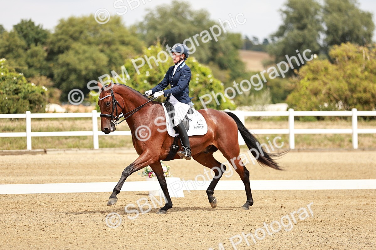 SBM_003548 - Class 7 - Advanced Medium 6 Gold - 13.16-14.36