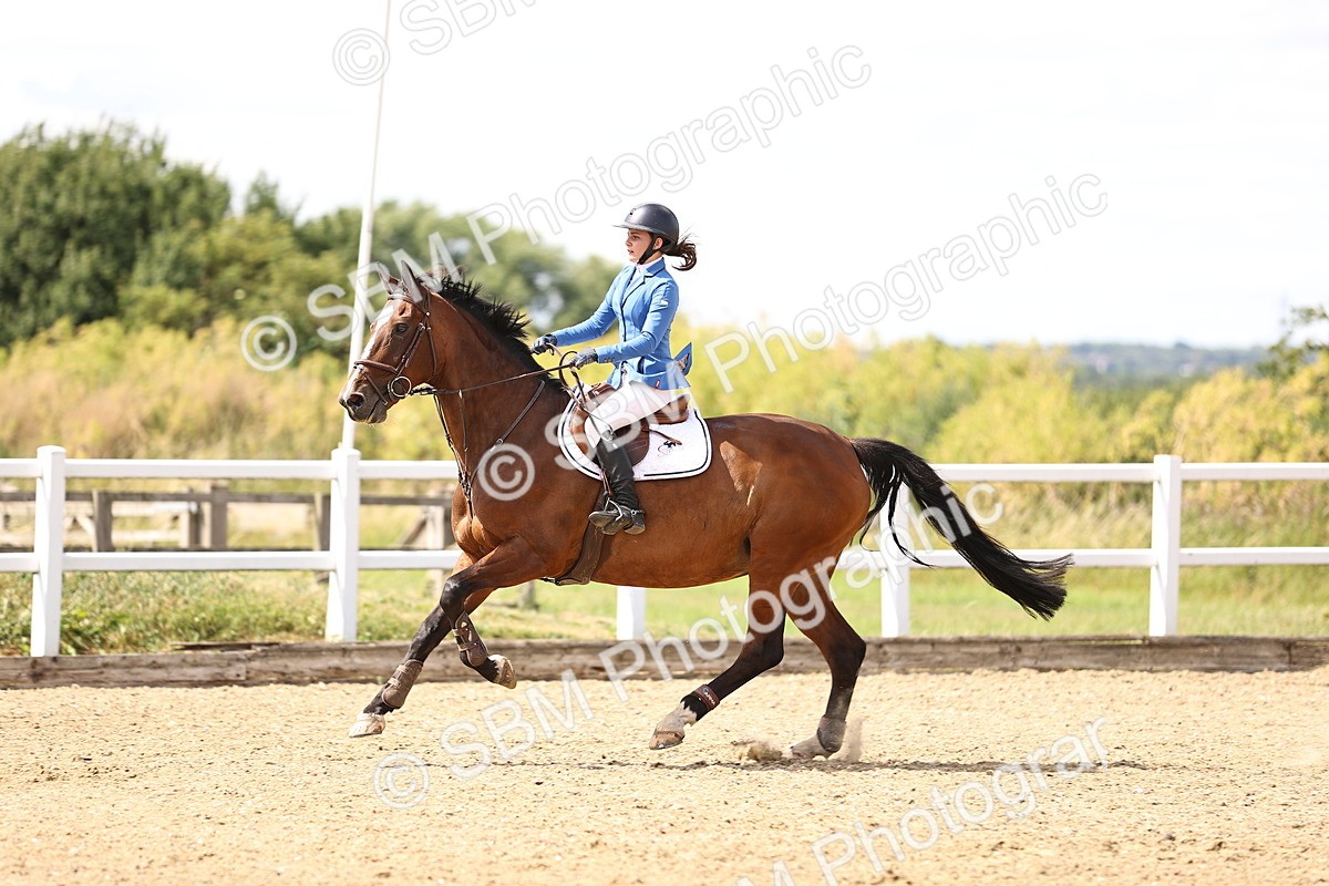 SBM_001293 - Class 6 - Senior Newcomers - 1.10m