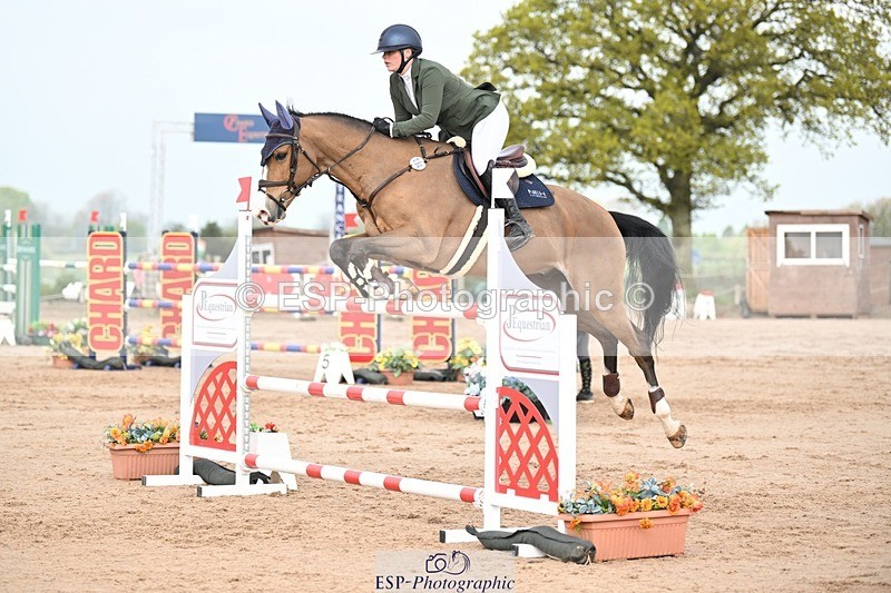 250425-095549-08055 - Cls 2 - 2 Star Small Tour