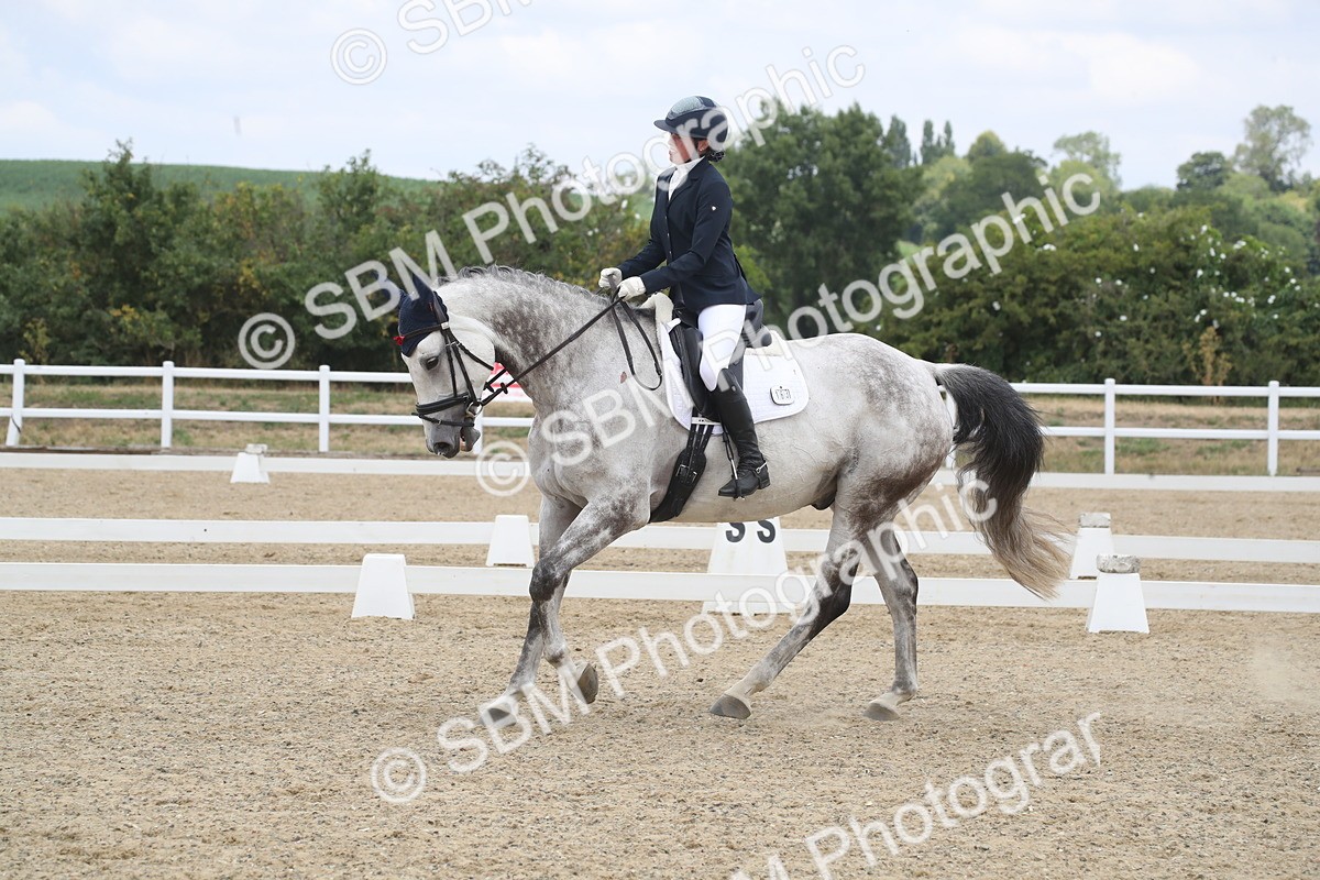 SBM_008945 - Novice 5 - 13.29-14.18