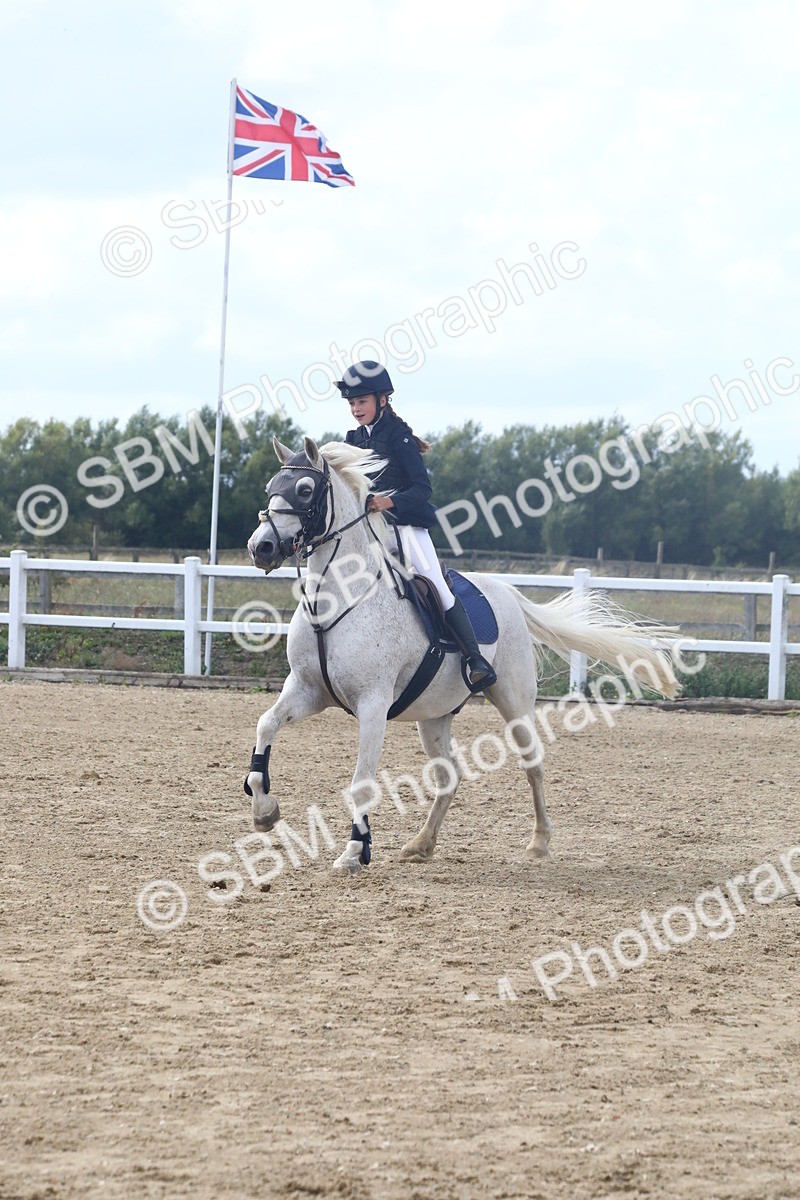 SBM_007564 - Class 10 - 80cm Champs