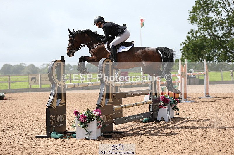 230812A-121214-08932 - Cls 32 Foxhunter