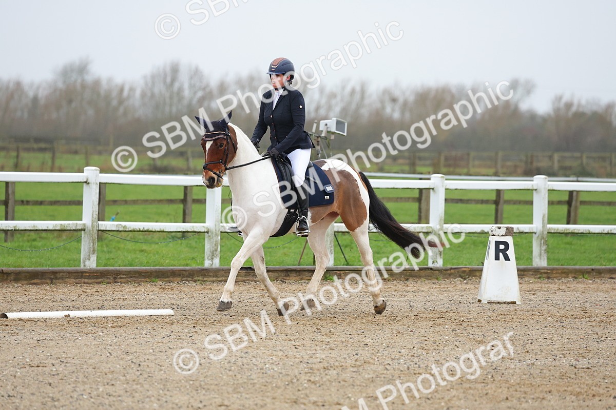 SBM_002923 - Class 6 - Novice 4