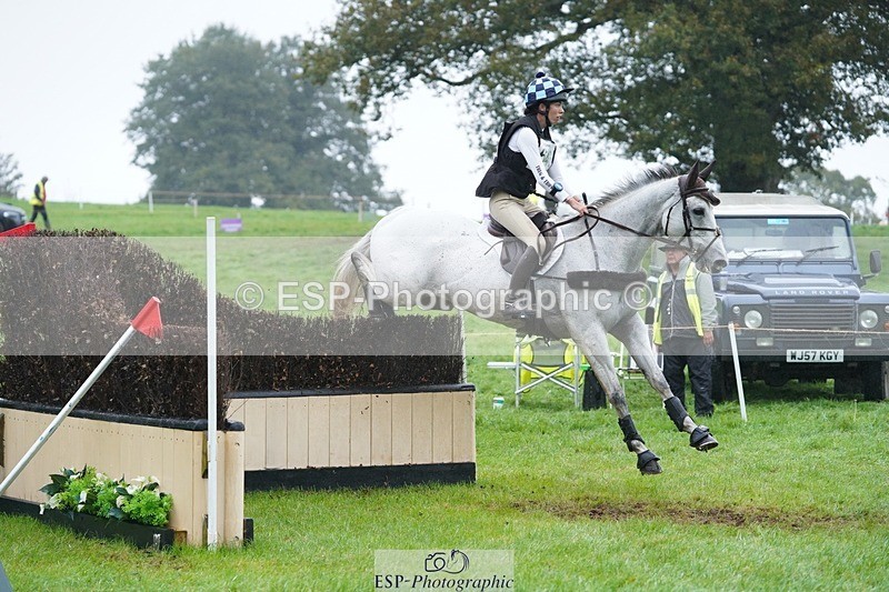 231021-104902-13891 - 646-SKIPTOTHEGOODBIT-Sophia.Mcdonald-SC+XC