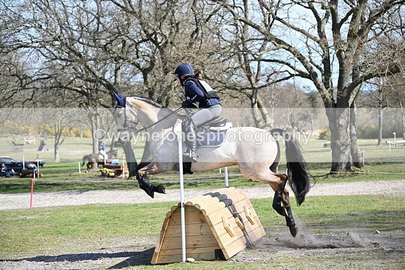 WJ6_2586 - Time 11:00 to 11:24