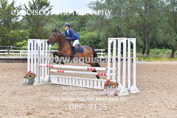 BPP_3125 - CLASS 13 SUN Senior BritiNovice/ 90cm Open