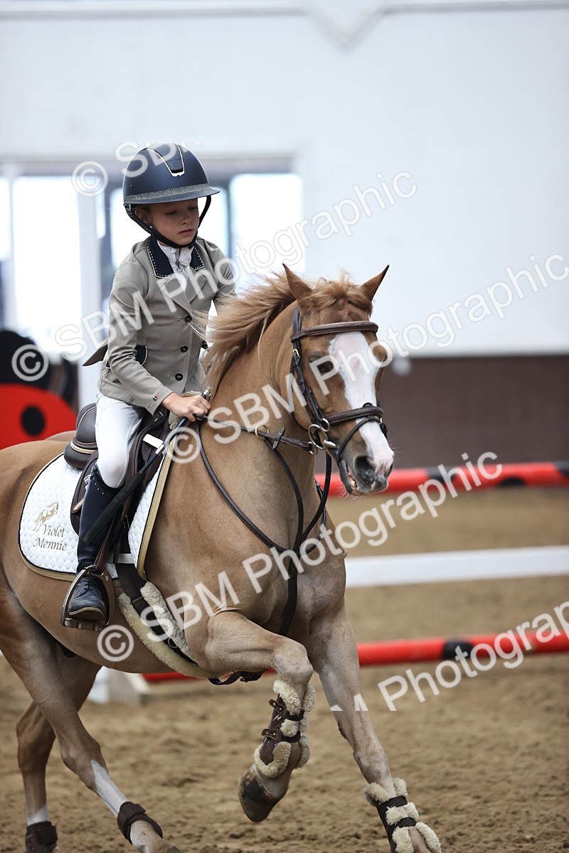 SBM_000927 - Class 4 - Springboard 128cm 138cm Restricted Handicap 90cm 1.00m