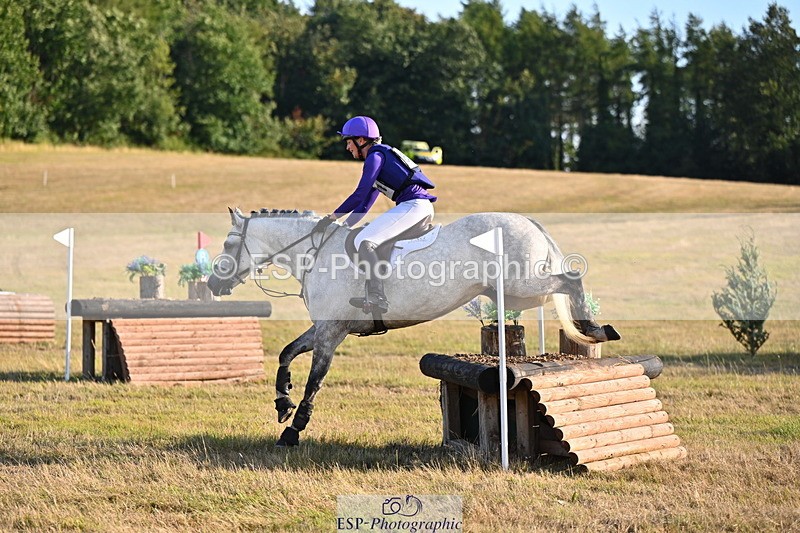 250803A-183001-18323 - S-881-Taggy.Forester-Bennett-RATHCLINE.MAIRED