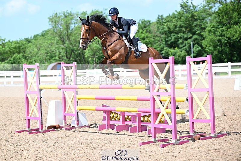 240605A-143354-00749 - Cls 4 Newcomers and 1.10m Open