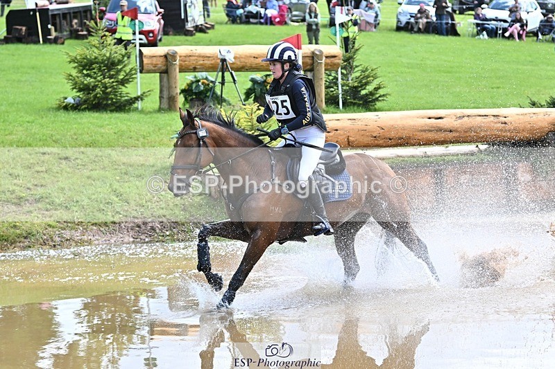 240526-113823-20624 - 425-HUMBLE_GLORY-Sophia_Hill