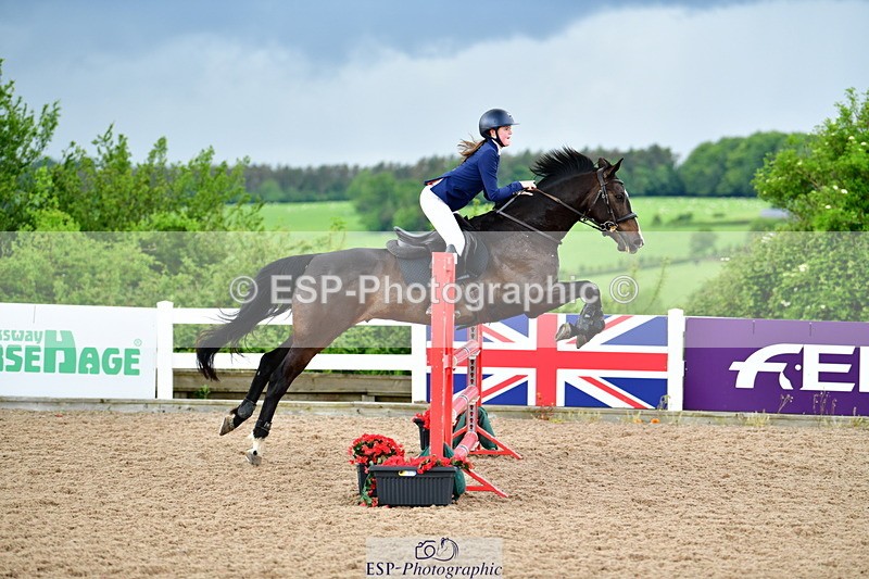 240526A-124959-08116 - Cls 33 95cm National Am Qualifier