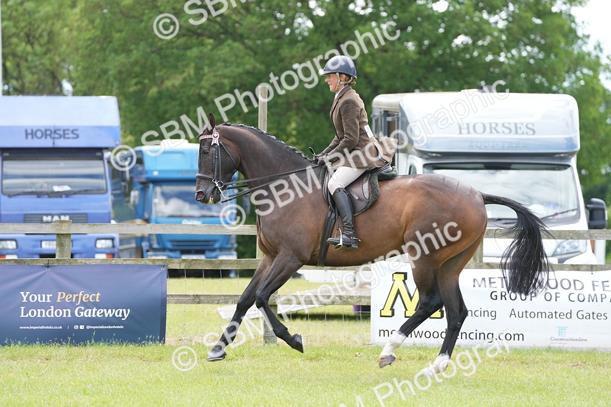 SBM_16251 - Class 105-106 - RIHS Riding Horses