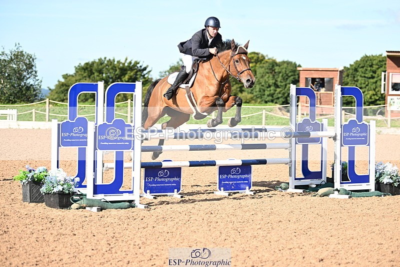 240913A-100437-03397 - Cls 13 Snr 1.05m & 1.10m Open